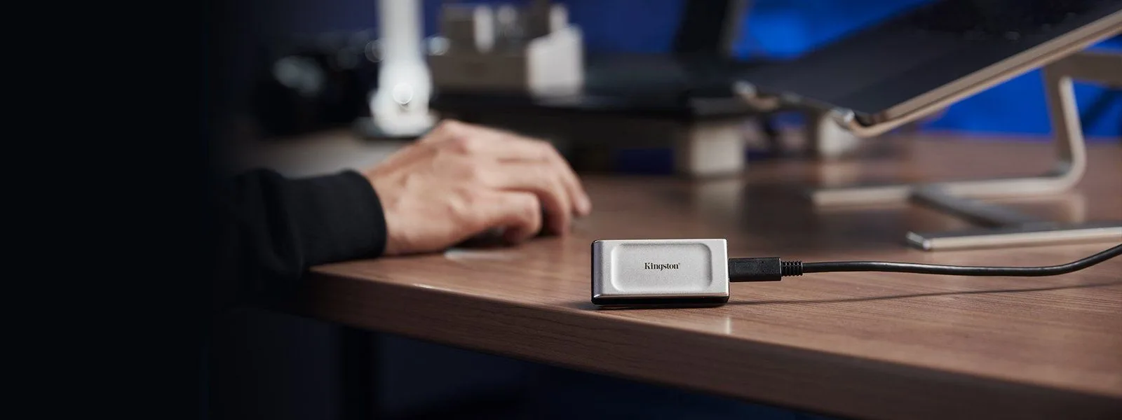 قرص SSD خارجي Kingston XS2000 سعة 1TB بحجم الجيب USB 3.2 Gen 2 Type-C