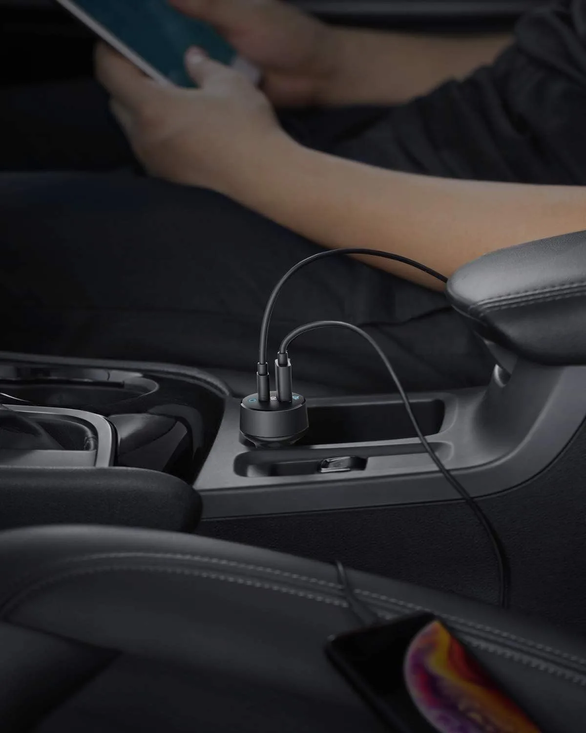 شاحن سيارة Anker PowerDrive PD+2 بمنفذي USB-C وUSB-A - قدرة 35 واط