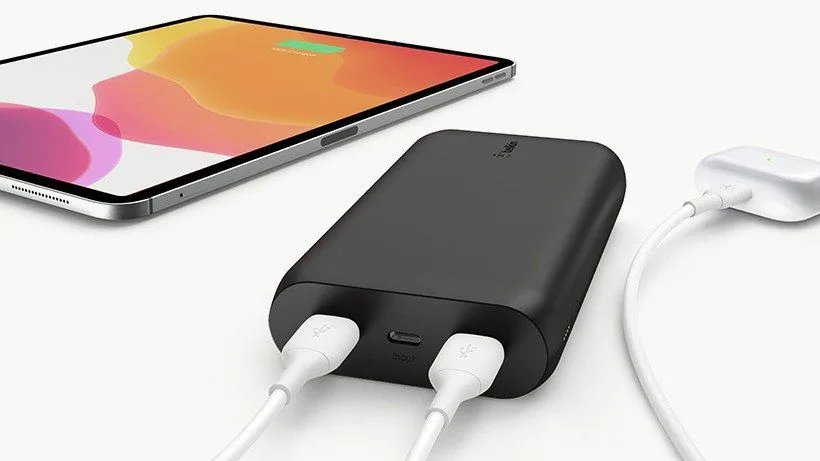 باور بانك Belkin BoostCharge سعة 20000 مللي أمبير