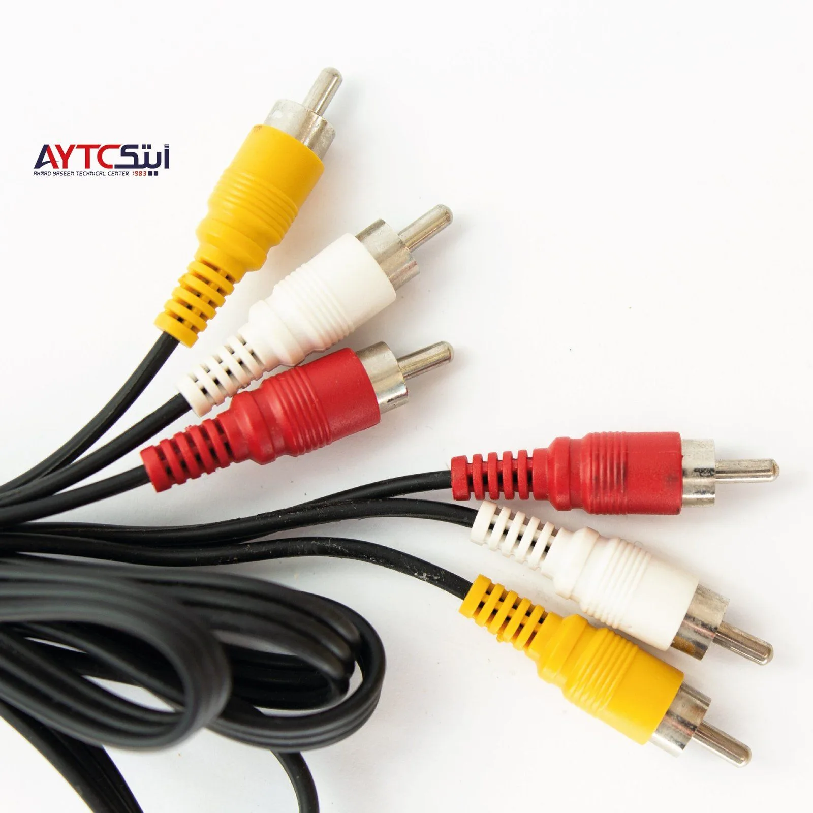كابل AV ثلاثي الرؤوس 3RCA (ذكر إلى ذكر) بطول 1.5 متر